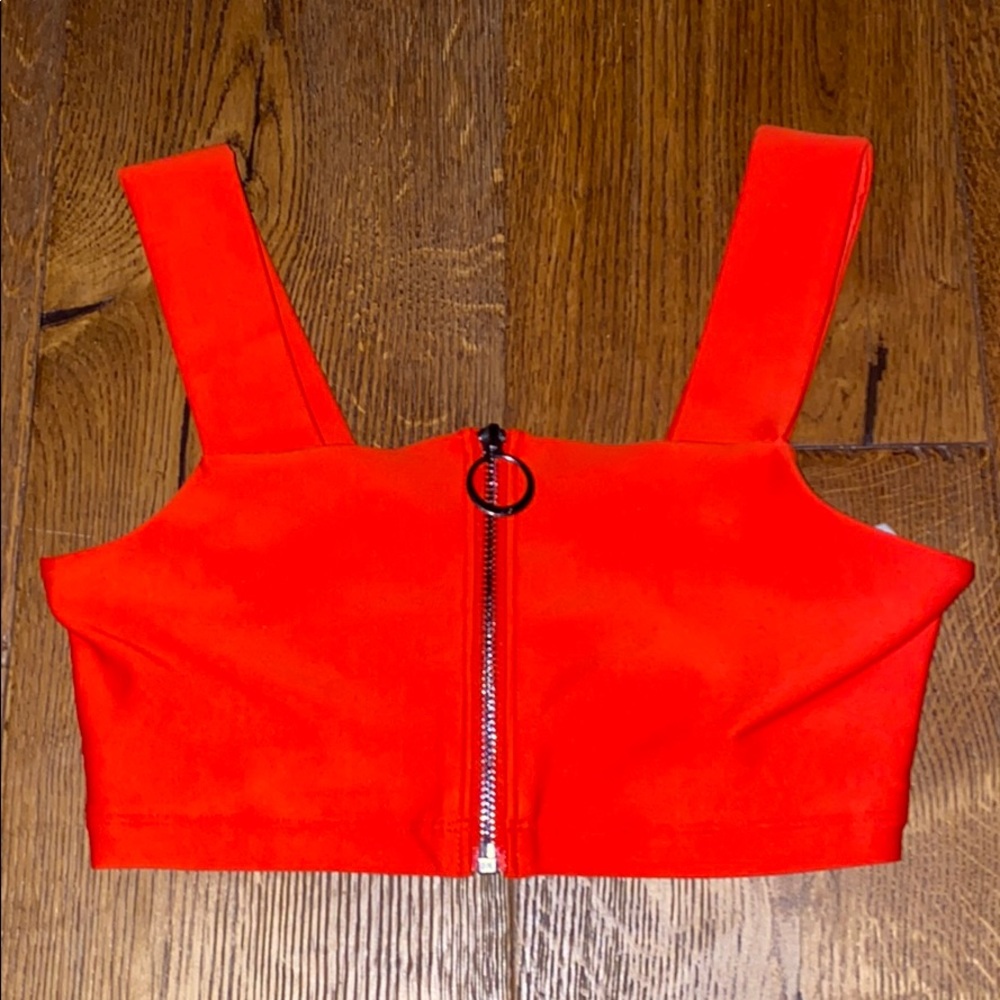 ALO Yoga Zip Sports Bra